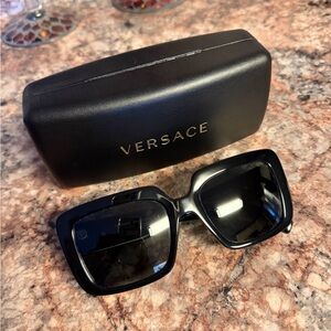 Versace Elegant Black Sunglasses